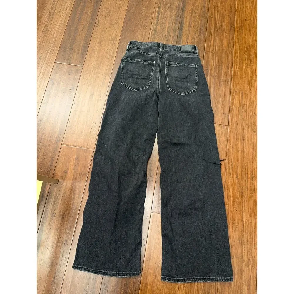 Women’s  2 American Eagle Super High-Rise Baggy Wide-Leg Jeans